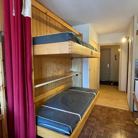 Apartment Grand Pres Du Centre Et Telecabine Avec Parking - Fr-1-693-67 Châtel